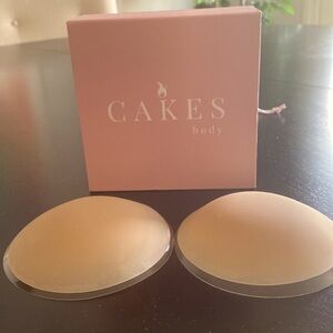 Cakes breast nipple covers